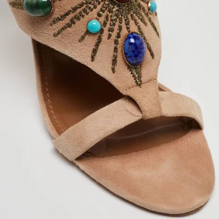 Aquazzura Pre-owned Suede sandals Beige Dames