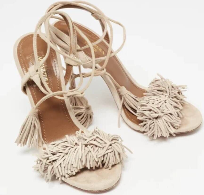 Aquazzura Pre-owned Suede sandals Beige Dames