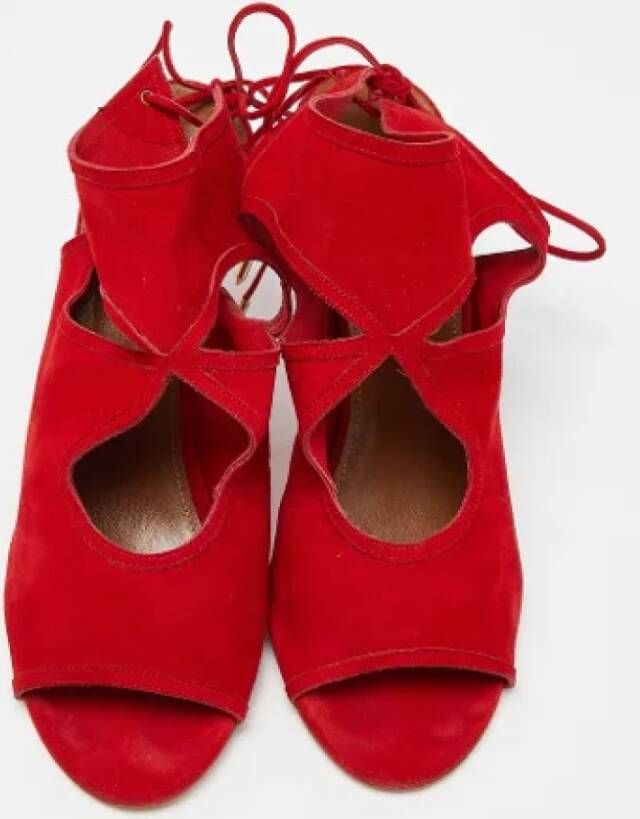 Aquazzura Pre-owned Suede sandals Red Dames