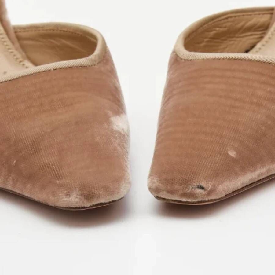 Aquazzura Pre-owned Velvet heels Beige Dames
