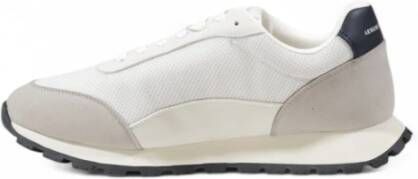 Armani Exchange Beige Veterschoenen met Rubberen Zool