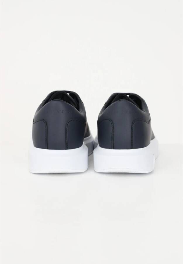 Armani Exchange Blauwe Casual Sneakers voor Heren Blauw Heren