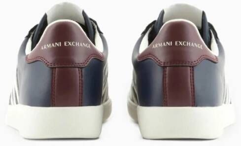 Armani Exchange Lage lederen sneakers