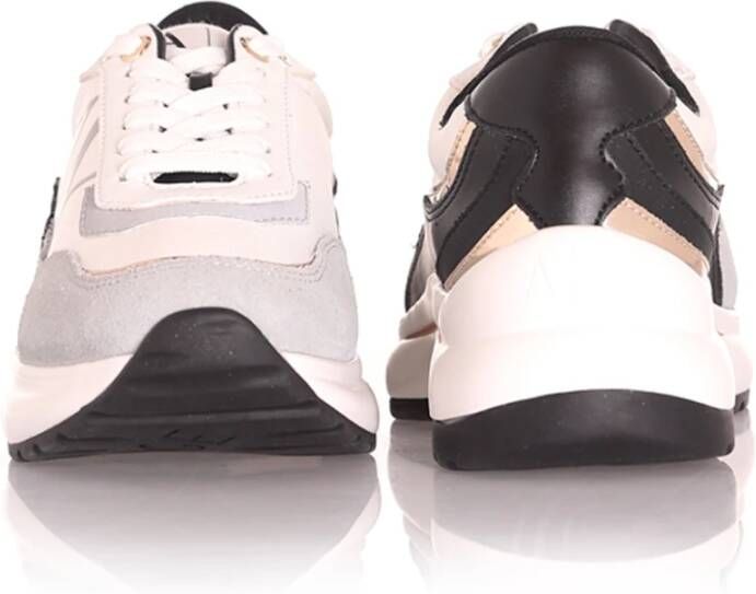 Armani Exchange Sneakers Wit Dames