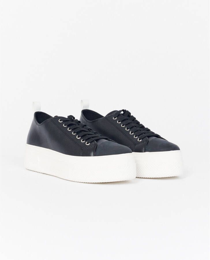 Armani Exchange Sneakers Zwart Dames
