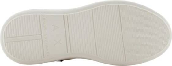 Armani Exchange Witte damessneakers Modern ontwerp