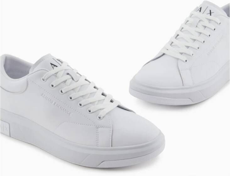 Armani Exchange Witte Herensneakers met Logodetail