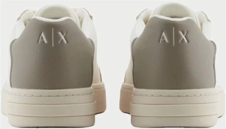 Armani Exchange Witte lage sneakers met contrastinzetten