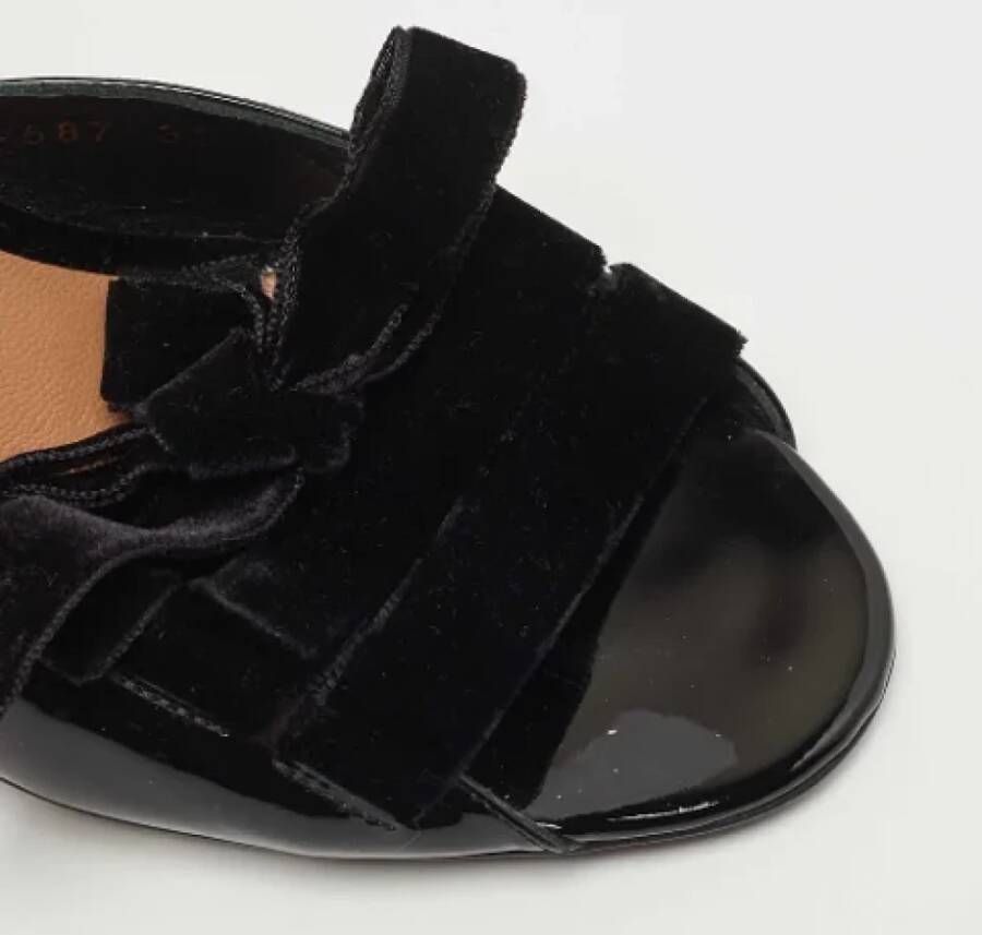 Armani Pre-owned Leather sandals Black Dames