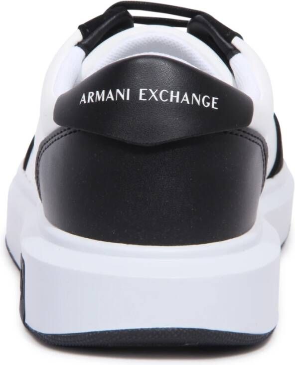 Armani Zwarte en Witte Uitwisselingsschoenen