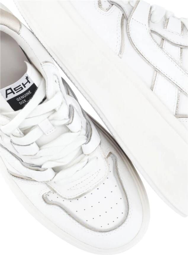 ASH Witte Leren Sneakers met Contrasterende Details