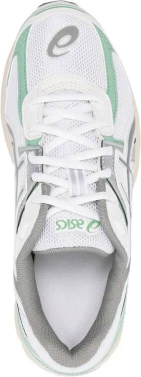 Asics Witte vetersneakers met logodetail