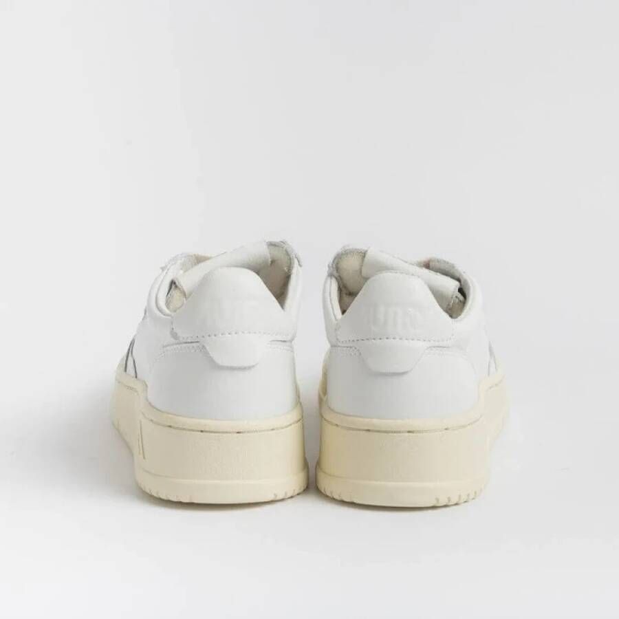 Autry 01 Lage Sneakers White Dames