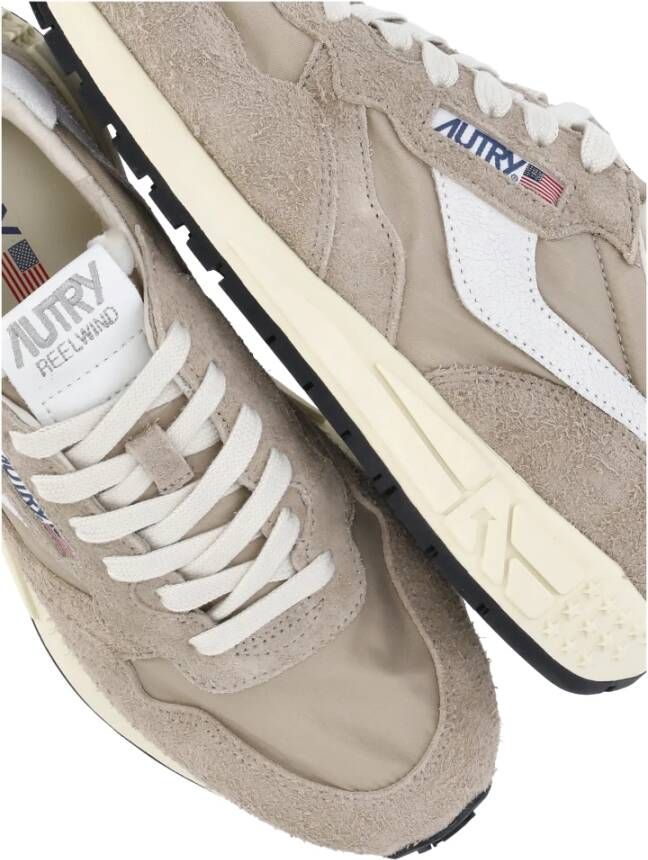 Autry Beige Leren Sneakers met Contrasterende Details Beige Heren