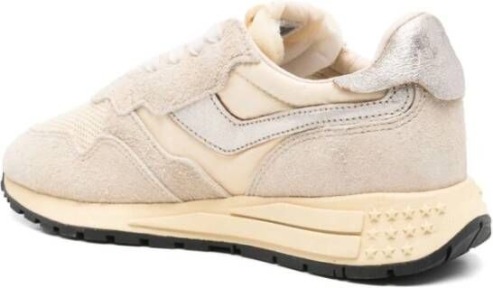 Autry Beige Sneakers met Reelwind Sluiting