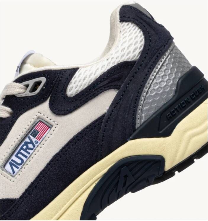 Autry Blauw en Zilver Sneakers met Premium Materialen
