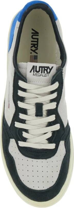 Autry Blauwe Medalist Low Sneakers met Suede Inzetstukken