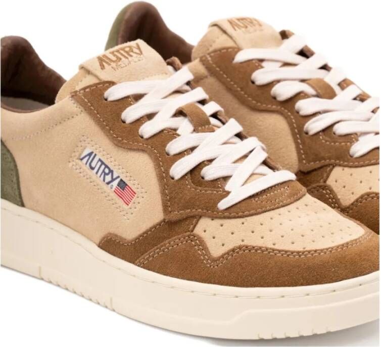 Autry Bruine Suède Sneakers