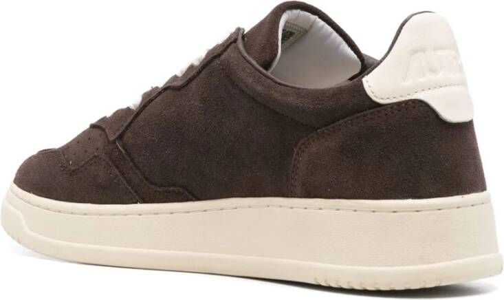 Autry Bruine Suède Sneakers met Blauw Detail