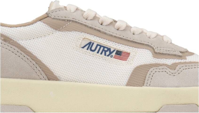 Autry Dames Veterschoenen