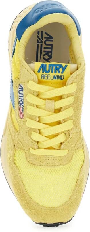 Autry Gele lage sneakers met logo Yellow Dames