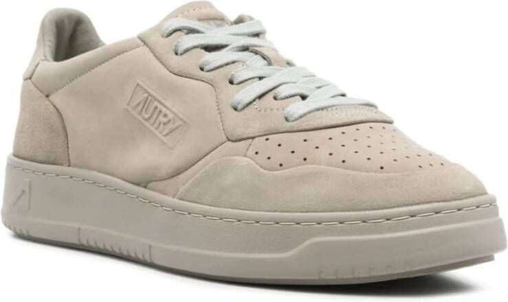 Autry Grijze Sneakers met Medalist Sluiting