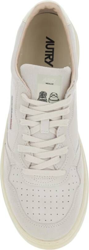 Autry Grijze Suède Sneakers Medalist
