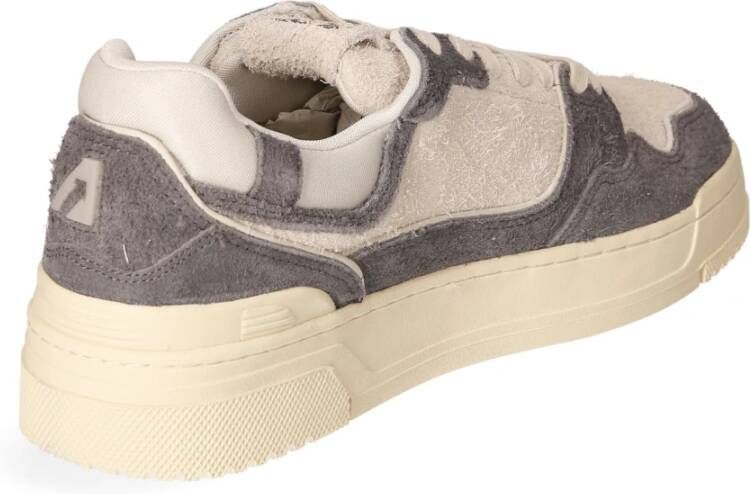 Autry Klassieke lage sneaker met micro-geperforeerde neus Multicolor Heren
