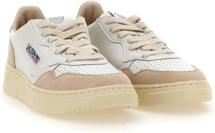 Autry Klassieke Lage Sneakers White Dames