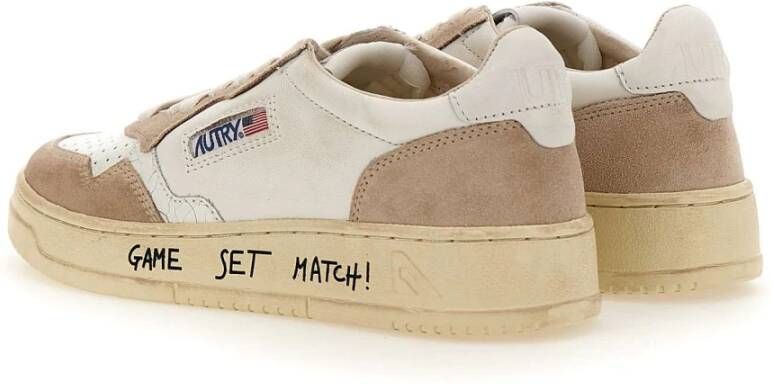 Autry Klassieke Sneakers Beige Dames