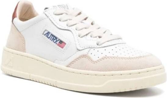 Autry Lage Medalist Sneaker in Beige Bruin