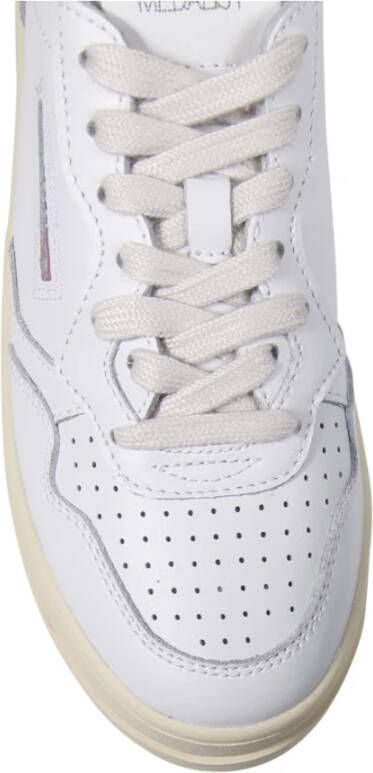 Autry Lage Platform Sneaker in Wit Zilver