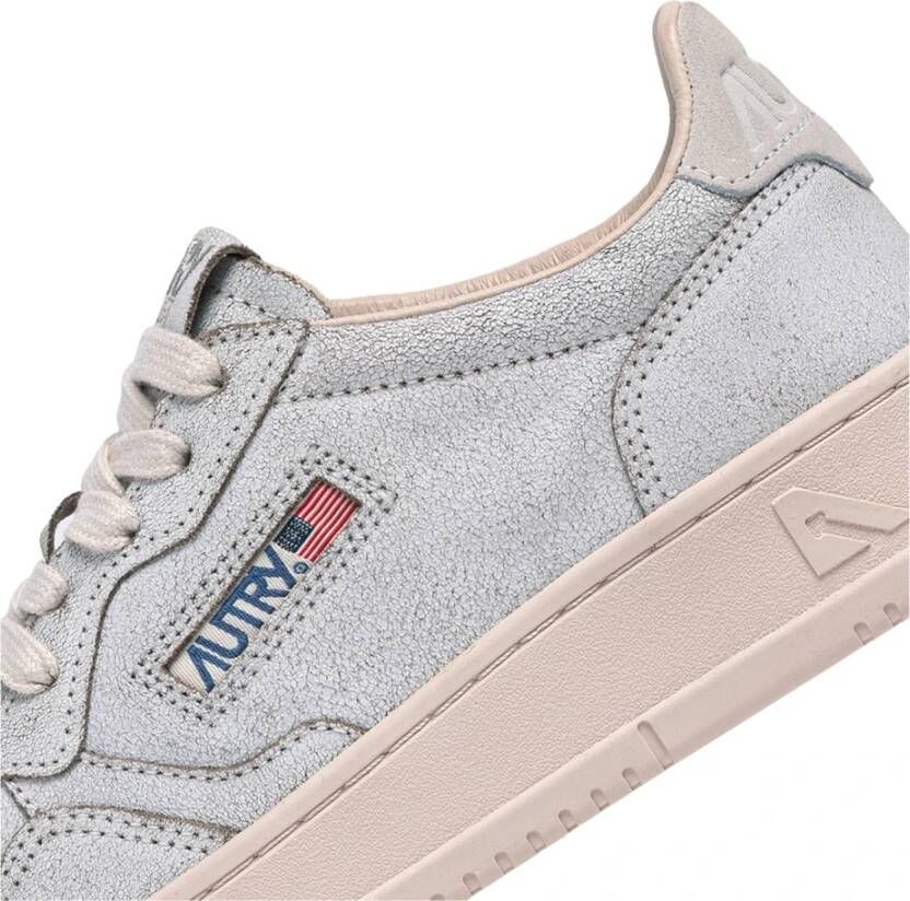 Autry Lage Suède Sneakers Wit Roze