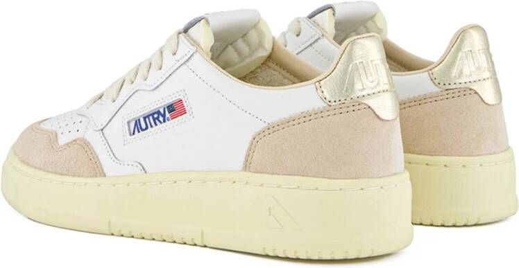 Autry Lage Vrouw Medalist Sneakers Multicolor Dames