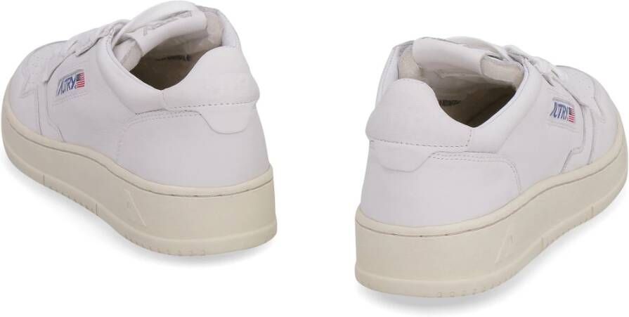 Autry Leren lage sneakers met contrasterende hiel White Dames