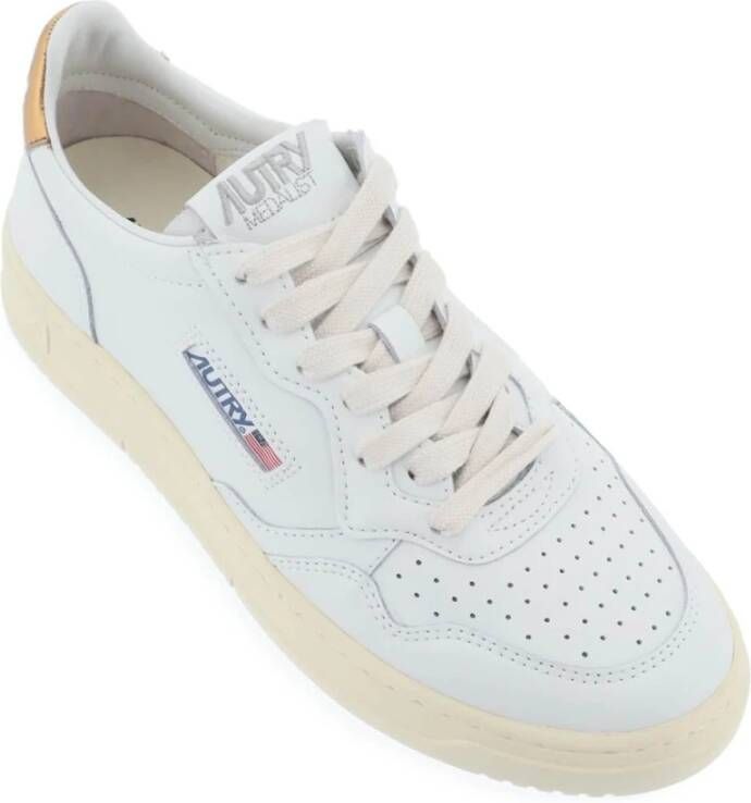 Autry Leren Medalist Lage Sneakers White Dames