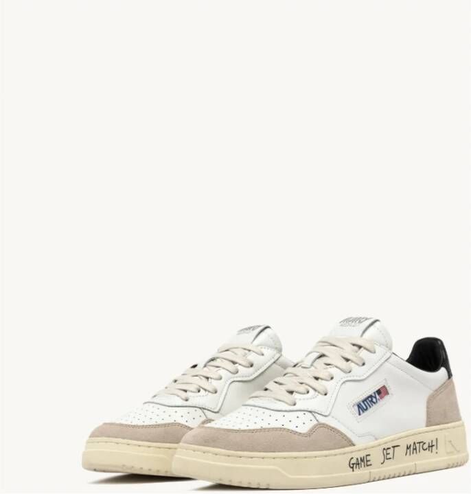 Autry Medalist Bicolor Leder Suede Sneakers White Heren