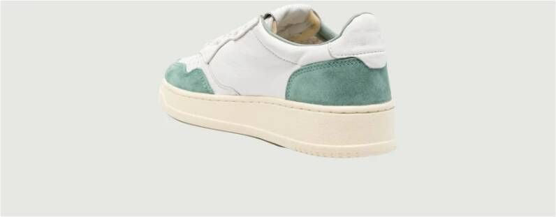 Autry Medalist Lage Sneakers Wit en Militair Groen White Dames