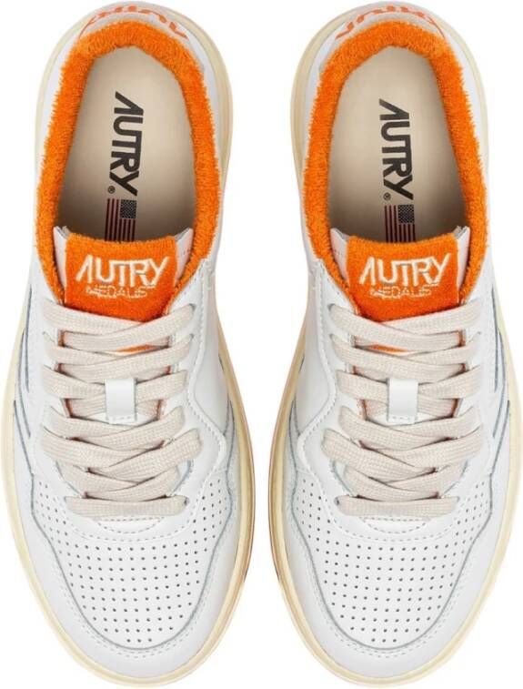 Autry Medalist Low Sponge Leren Sneakers White Dames