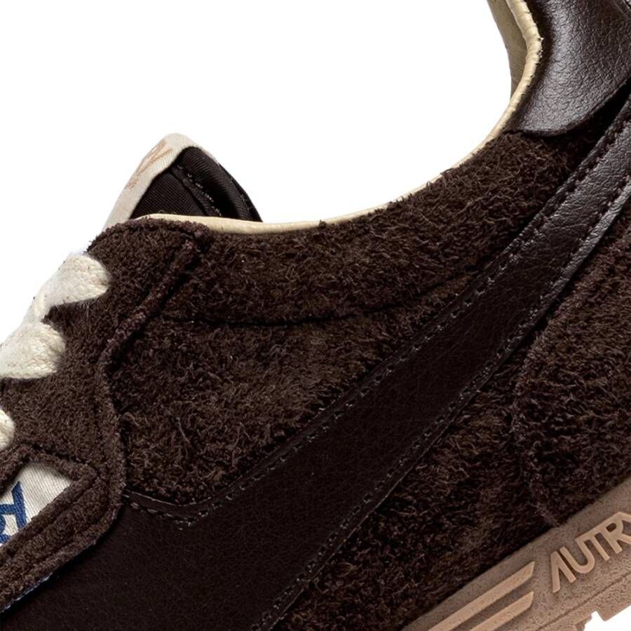 Autry Metallic Suède Sneaker