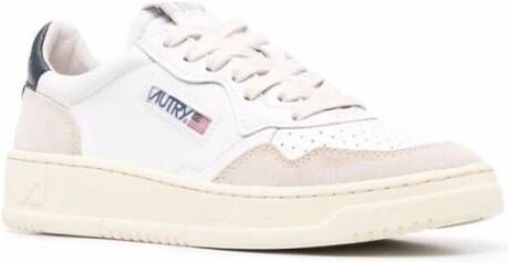 Autry Off-White Logo-Patch Veterschoenen White Dames