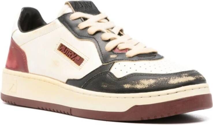 Autry Rode Sneakers met Logo Patch Multicolor Heren