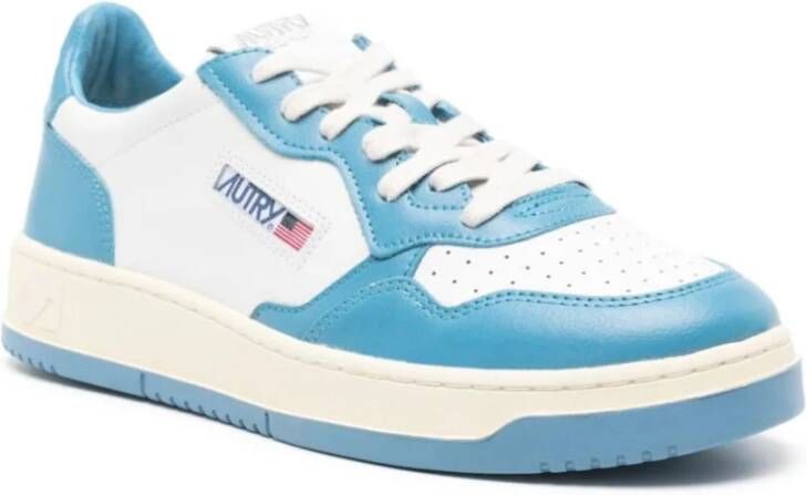 Autry Lichtblauwe Sneakers Ss24 Multicolor Heren