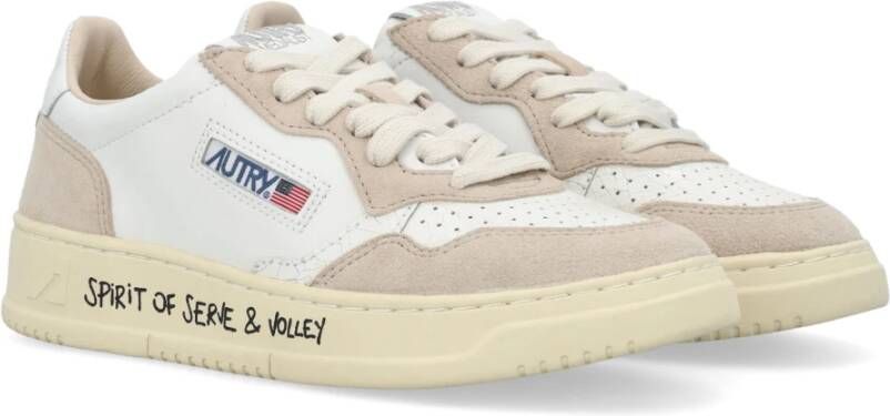 Autry Sneakers White Dames