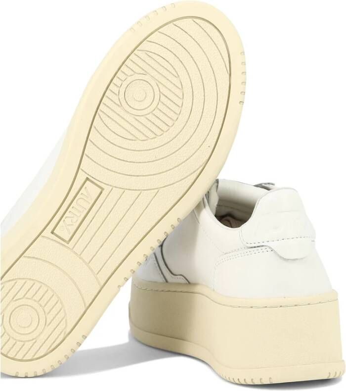 Autry Sneakers White Dames - Schoenen.nl