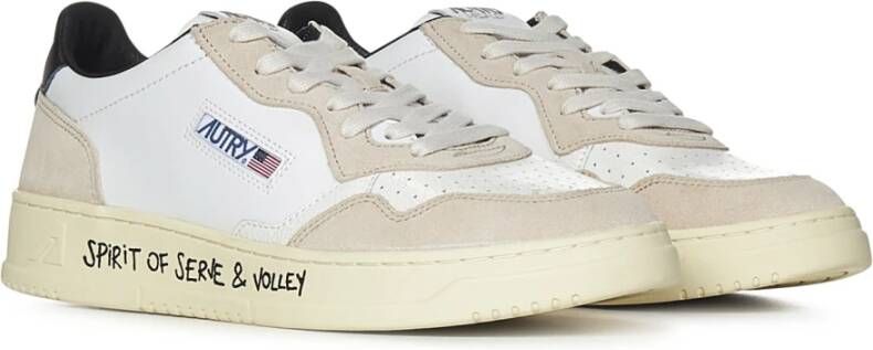 Autry Witte Leren Sneakers Medalist Low Multicolor Heren