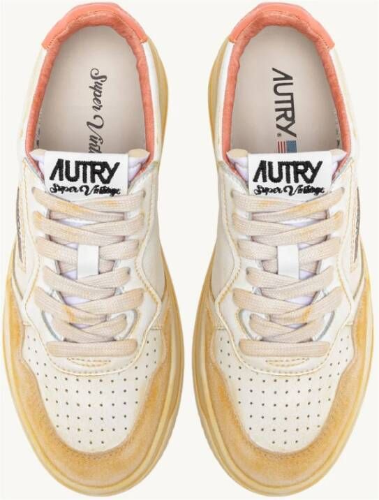 Autry Vintage Lage Leren en Suède Sneakers Wit Dames