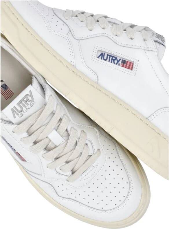 Autry Witte Leren Sneakers voor Dames Wit Dames