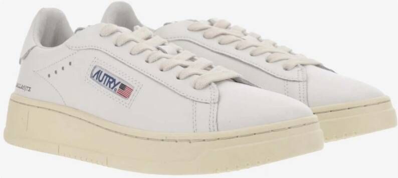 Autry Witte Leren Sneakers met Vetersluiting Wit Dames