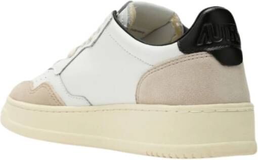 Autry Stijlvolle leren sneakers met gewatteerde kraag
